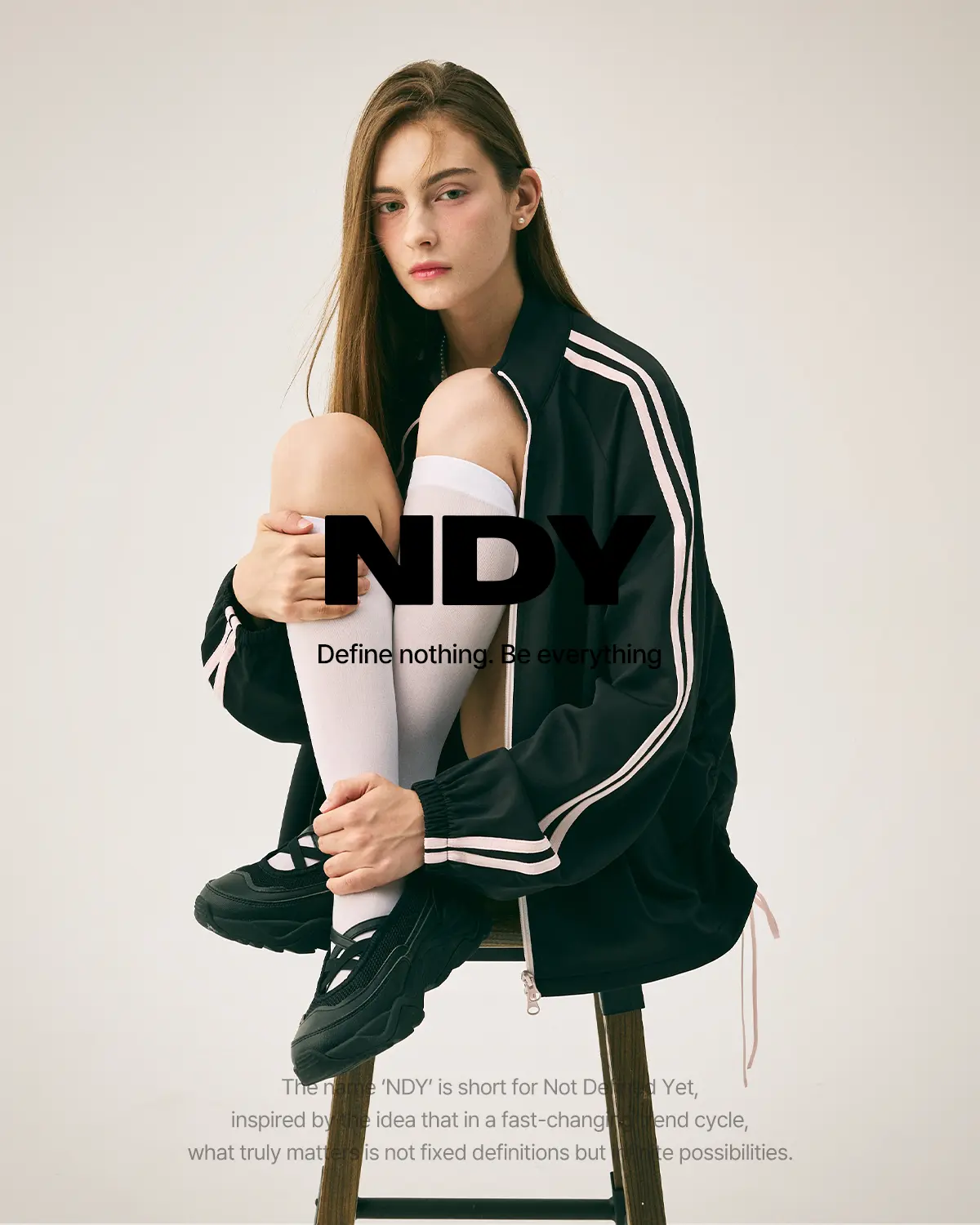 MUSINSA公式 | NDY (nerdy) ウーマンズリボントラックトップブラック