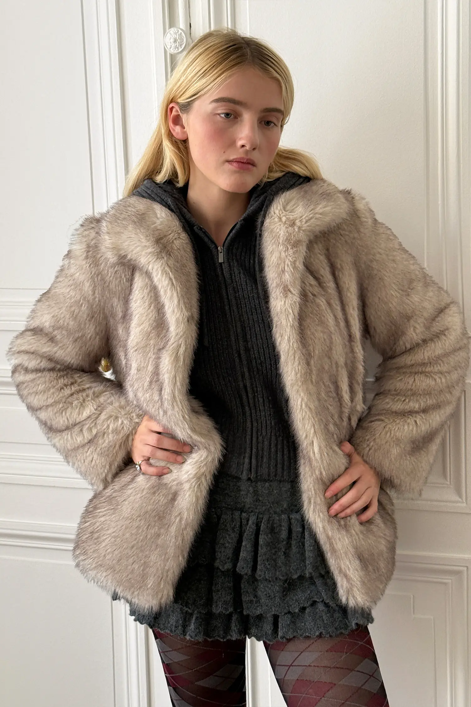MUSINSA公式 | SINOON Heavy Mix Fur Jacket (Ash Brown)