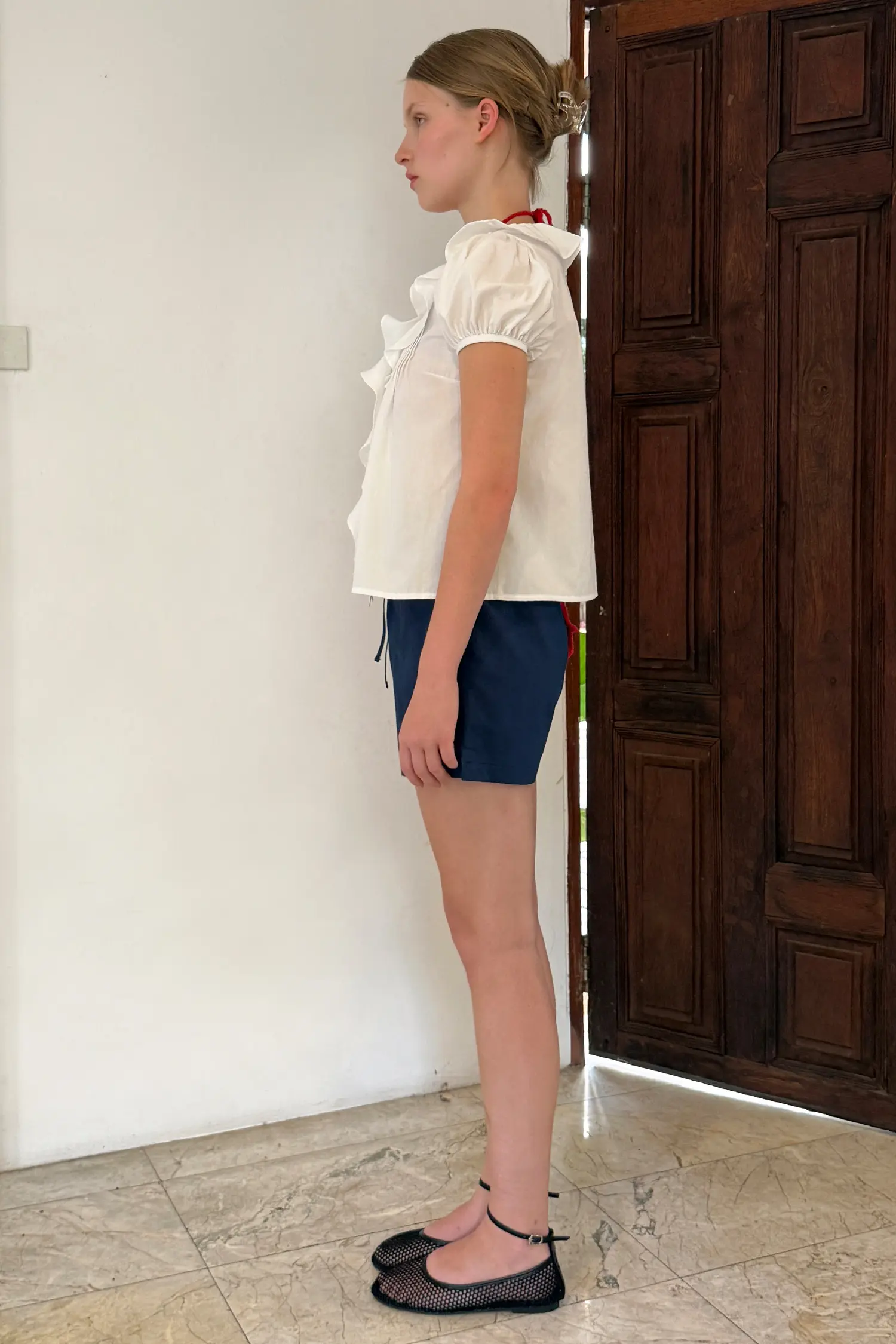 MUSINSA | SINOON V-Neck Frill Blouse (White)